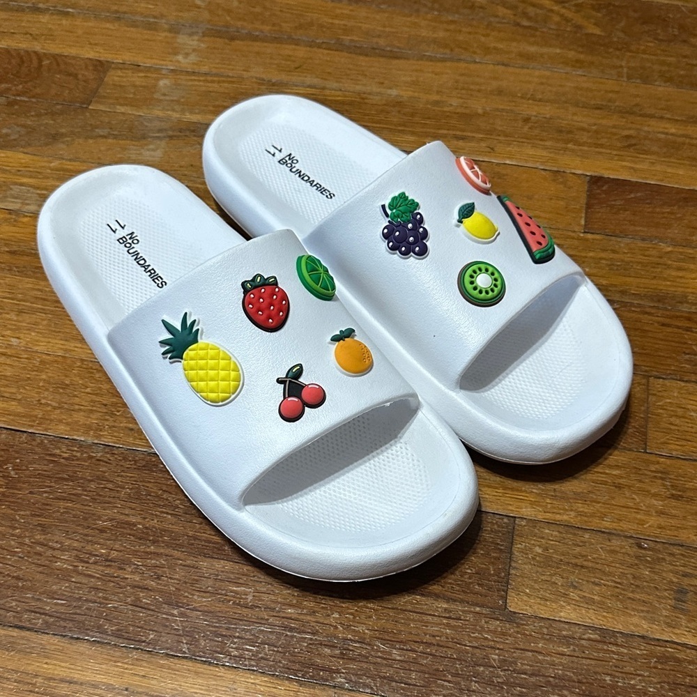 No Boundaries White Fruit Slide Sandals, Sz 11